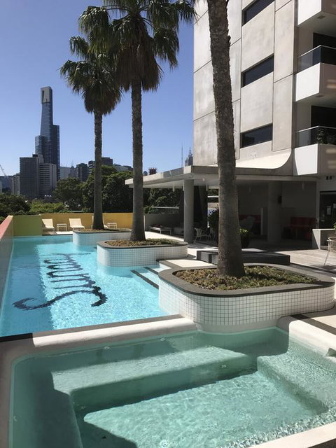 Sunday Escape - St Kilda Accommodation 3