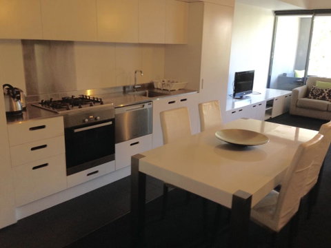 Sunday Escape - St Kilda Accommodation 2
