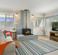 Sunflower Cottage - St Kilda Accommodation