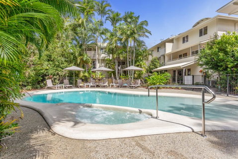 Sunset Cove Noosa - St Kilda Accommodation 1