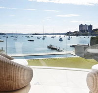 Superb 3 bedroom 2 bathroom first level waterfront - St Kilda Accommodation