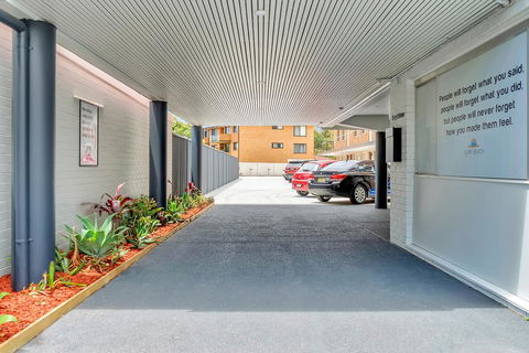 Surf Beach Motel Port - St Kilda Accommodation 1