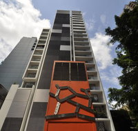 Sydney 1 Bed Modern Self Contained Apartment 402ALB - St Kilda Accommodation