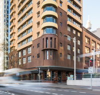 Sydney Hotel Harbour Suites - St Kilda Accommodation