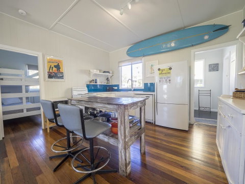 Tallowood Beachfront Cottage - St Kilda Accommodation 3