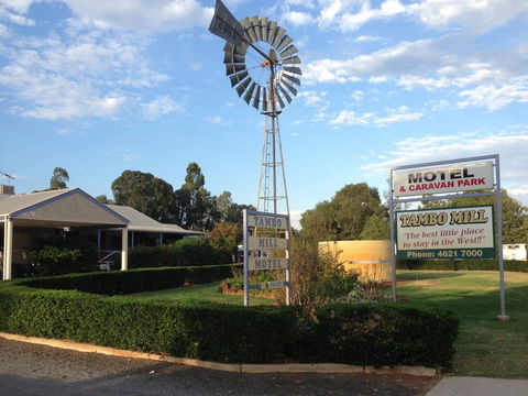 Tambo Mill Motel & Caravan Park - St Kilda Accommodation 0