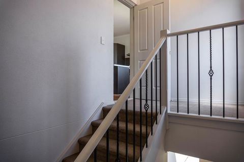 Tasha's Apartments On Kerry - St Kilda Accommodation 3