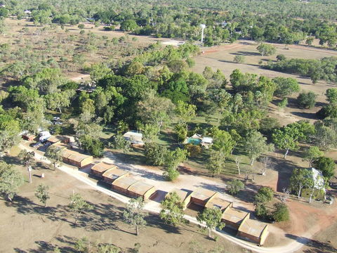 Territory Manor Motel & Caravan Park - St Kilda Accommodation 1
