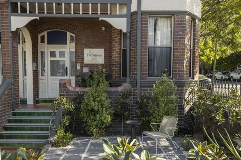 The Alison Randwick - St Kilda Accommodation 1