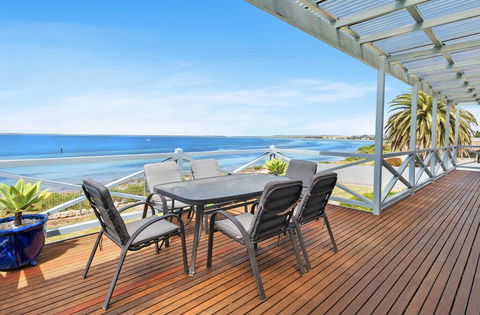 The Beach House - Point Turton - St Kilda Accommodation 1