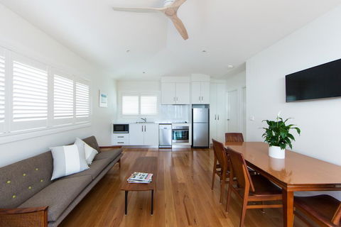 The Beach Shack Byron Bay - St Kilda Accommodation 2