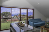 Book South Arm Accommodation Vacations St Kilda Accommodation St Kilda Accommodation
