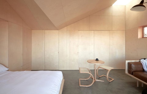 The Bae TAS - St Kilda Accommodation 1