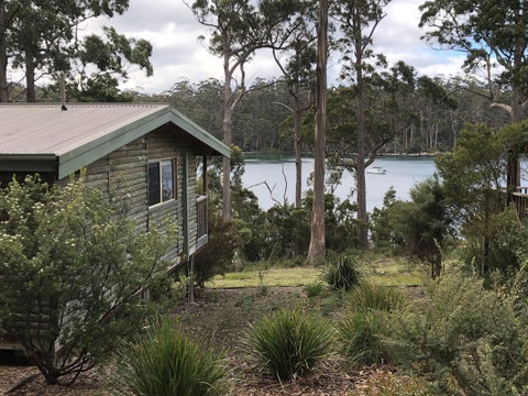 Stewarts Bay Lodge - St Kilda Accommodation 1