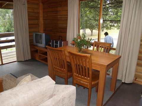 Stewarts Bay Lodge - St Kilda Accommodation 21