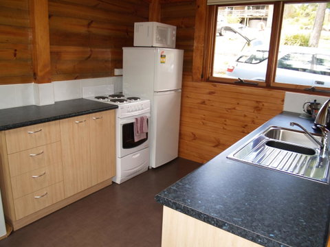 Stewarts Bay Lodge - St Kilda Accommodation 20