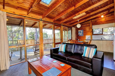 Stewarts Bay Lodge - St Kilda Accommodation 39