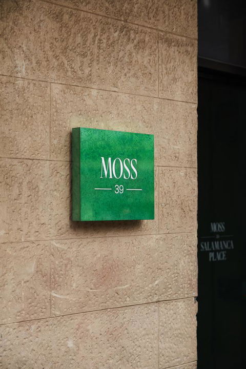 Moss Hotel - St Kilda Accommodation 4