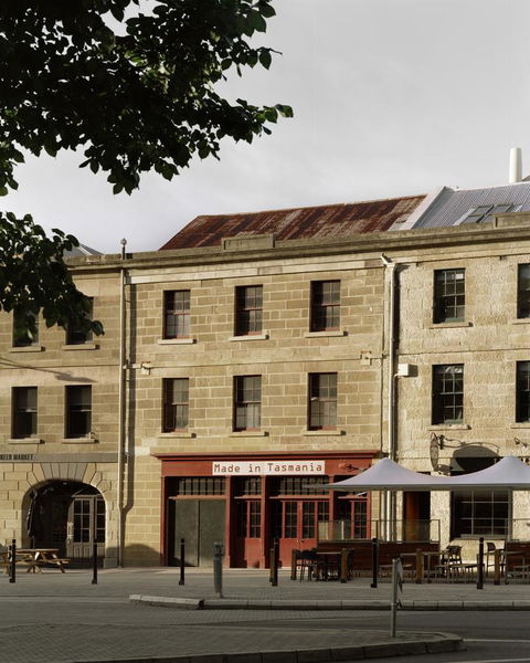 Moss Hotel - St Kilda Accommodation 16