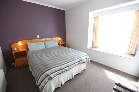 The Fox And Hounds Historic Hotel - St Kilda Accommodation 12