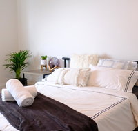 White House - St Kilda Accommodation