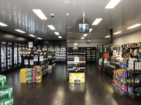 Risdon Brook Hotel - St Kilda Accommodation 4
