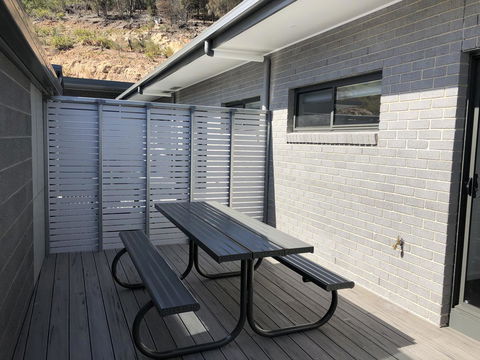 Risdon Brook Hotel - St Kilda Accommodation 9