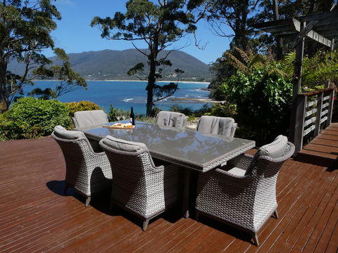 Osprey Lodge & Bungalow - St Kilda Accommodation 0