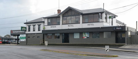 Bridge Hotel - St Kilda Accommodation 0
