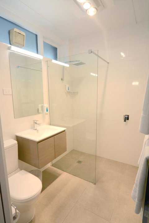 Bridge Hotel - St Kilda Accommodation 9