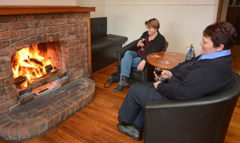 Bridge Hotel - St Kilda Accommodation 16