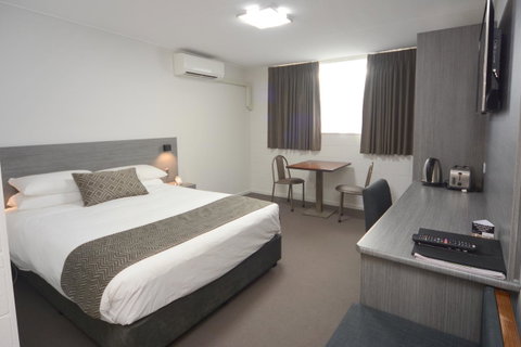 Bridge Hotel - St Kilda Accommodation 7