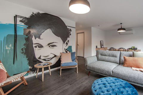 Change Overnight - St Kilda Accommodation 3