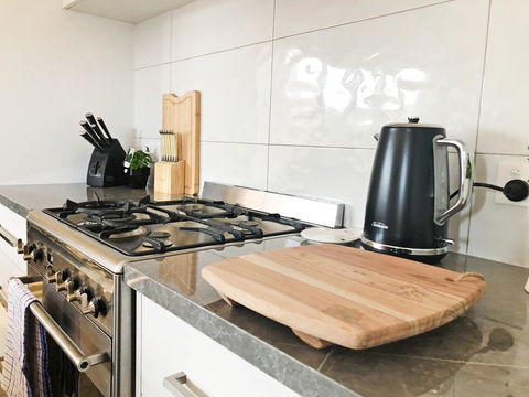EMBRACING EVANDALE - Hosted By L'Abode Accommodation - St Kilda Accommodation 20
