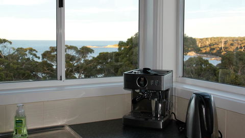 BAY OF FIRES SEACHANGE Ocean Frontage - St Kilda Accommodation 23