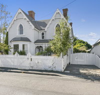 Amberley - St Kilda Accommodation