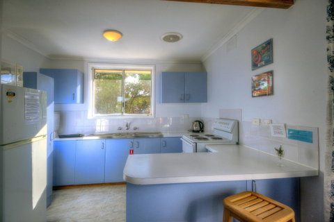 Ar Lan Y Mor - St Kilda Accommodation 2