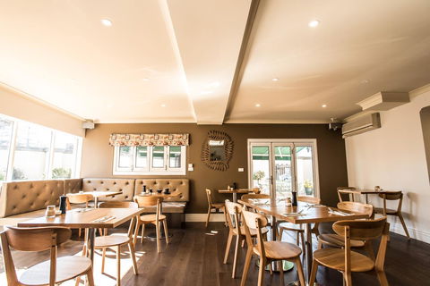The Waverley International Hotel - St Kilda Accommodation 23