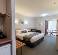 The Waverley International Hotel - St Kilda Accommodation