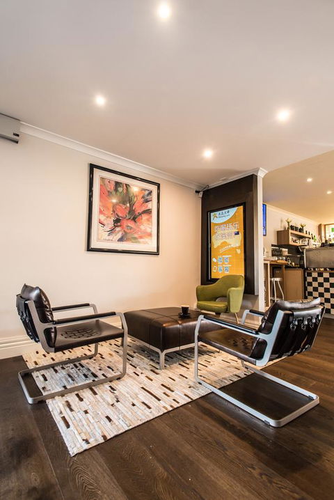 The Waverley International Hotel - St Kilda Accommodation 25