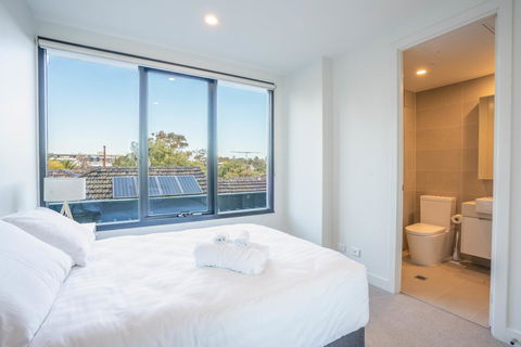 Poplar Apartments - St Kilda Accommodation 9