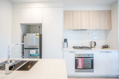 Poplar Apartments - St Kilda Accommodation 7