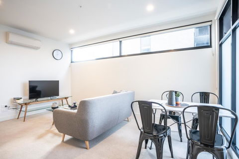 Poplar Apartments - St Kilda Accommodation 15