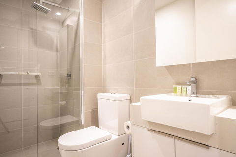 Poplar Apartments - St Kilda Accommodation 11