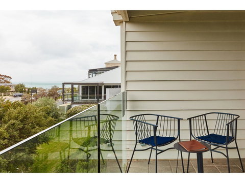 Hotel Sorrento - St Kilda Accommodation 16