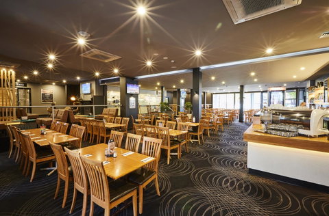Mornington Hotel - St Kilda Accommodation 11