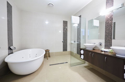 Mornington Hotel - St Kilda Accommodation 1