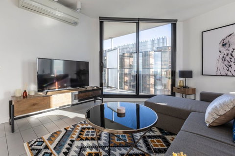 2Bedroom Apartment With Views In Docklands Next To CBD & Marvel Stadium - St Kilda Accommodation 2