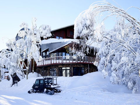 Astra Falls Creek - St Kilda Accommodation 0