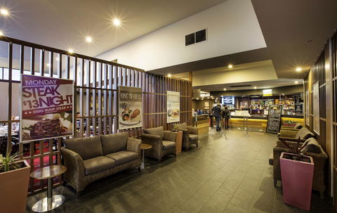 Nightcap At Keysborough Hotel - St Kilda Accommodation 26